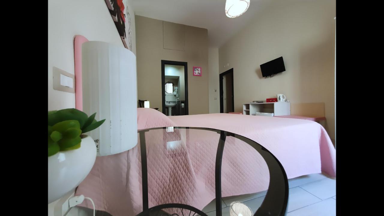Domus Armenio Bed & Breakfast Naples Exterior photo