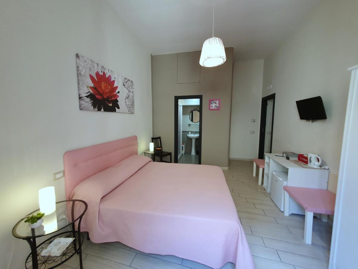 Domus Armenio Bed & Breakfast Naples Exterior photo
