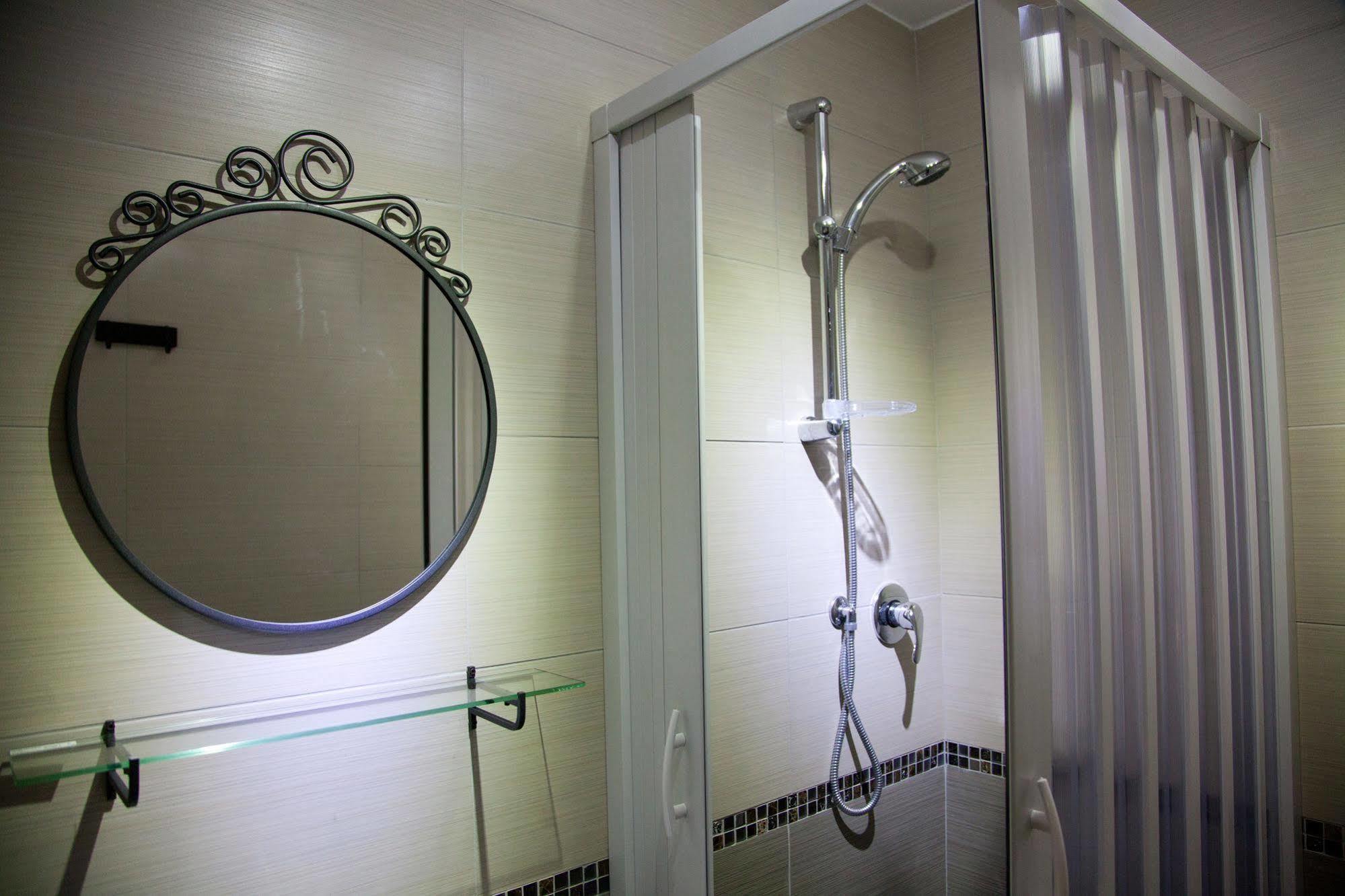 Domus Armenio Bed & Breakfast Naples Exterior photo