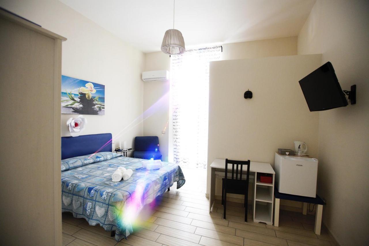 Domus Armenio Bed & Breakfast Naples Exterior photo